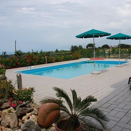 Villa Chrysanthia Polis Exterior foto